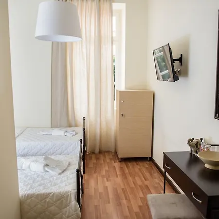 Hotel Athinas Street Athens